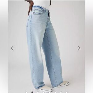 Levi’s signature Baggy Dad Blue Jeans